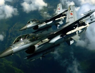 H τουρκική Αεροπορία «σφυροκόπησε» τον συριακό Στρατό - Νεκροί και τραυματίες